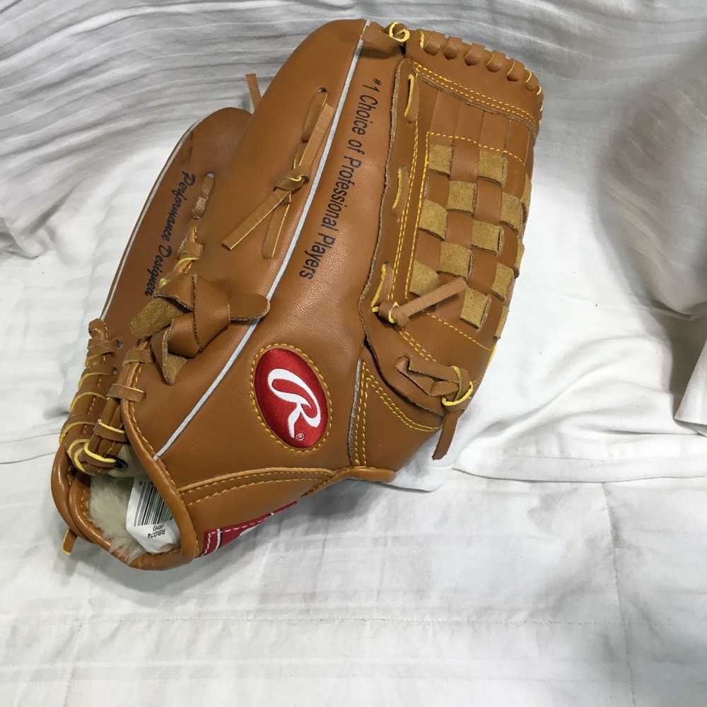 Rawlings Derek Jeter baseball glove, model RBG74, NWOT, left hand throw